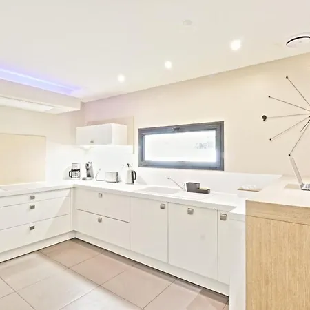 Levant Piscine Et Calme Appartement *