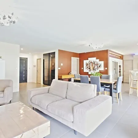 Levant Piscine Et Calme Appartement *